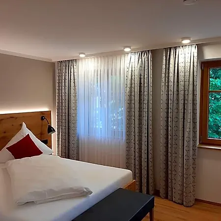 Linde Diersburg 3* Hohberg