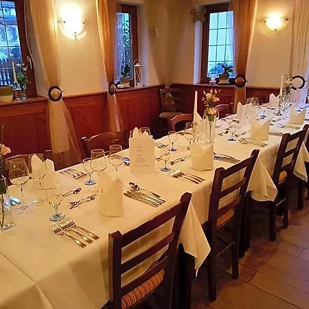 Otel Linde Diersburg 3*