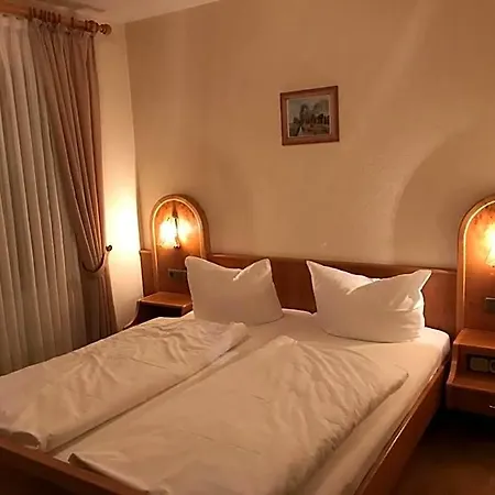 Linde Diersburg Otel 3*