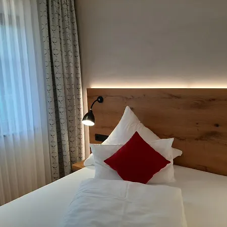 Linde Diersburg 3* Hohberg