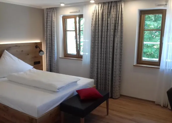 Linde Diersburg Hotel